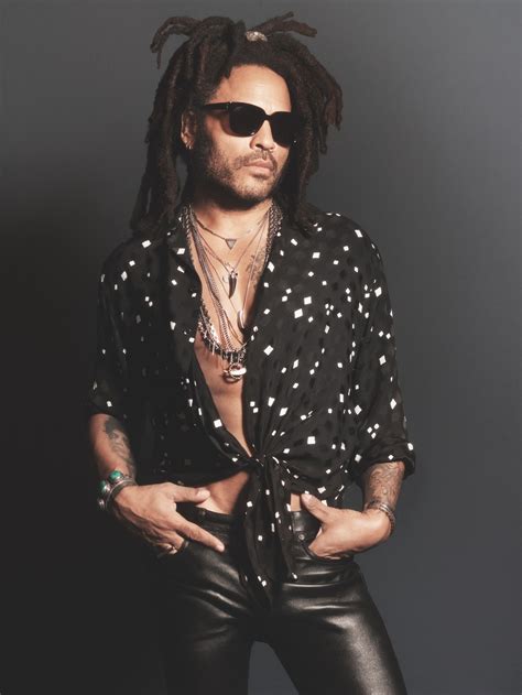 egerie yves saint laurent 2017|Lenny Kravitz devient égérie de Yves Saint Laurent.